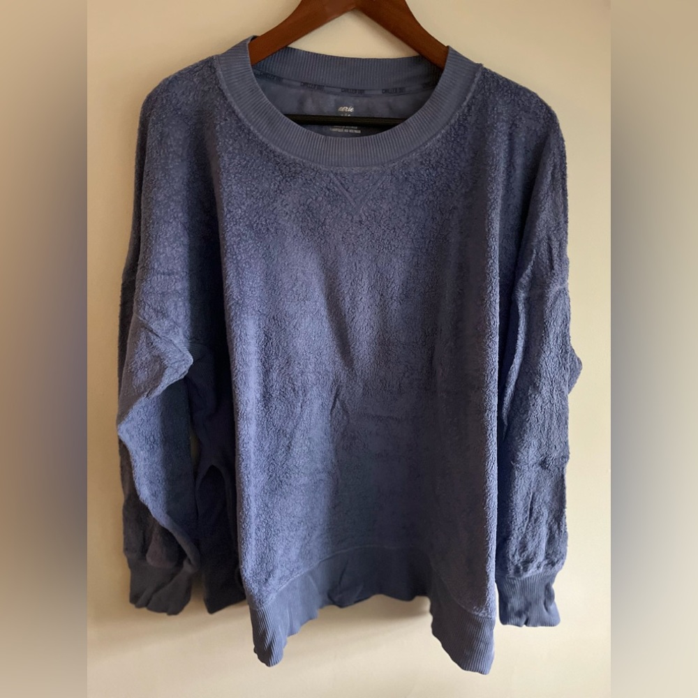 Aerie blue sweatshirt | size large